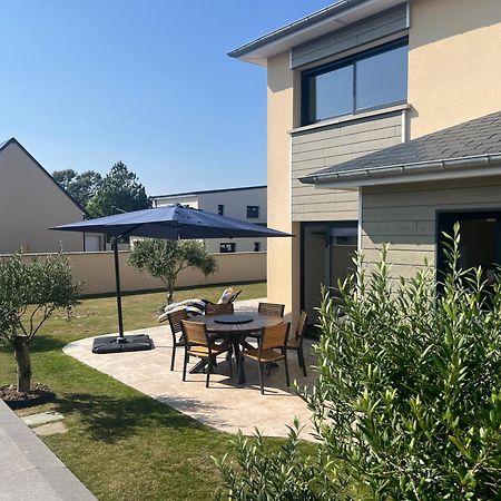 Beach House Gouville-sur-Mer Exterior photo