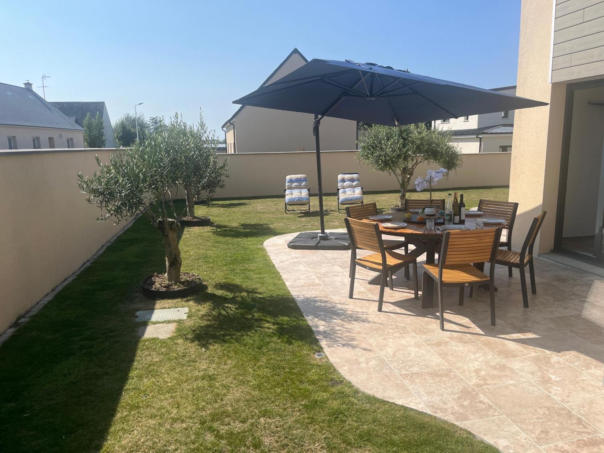 Beach House Gouville-sur-Mer Exterior photo